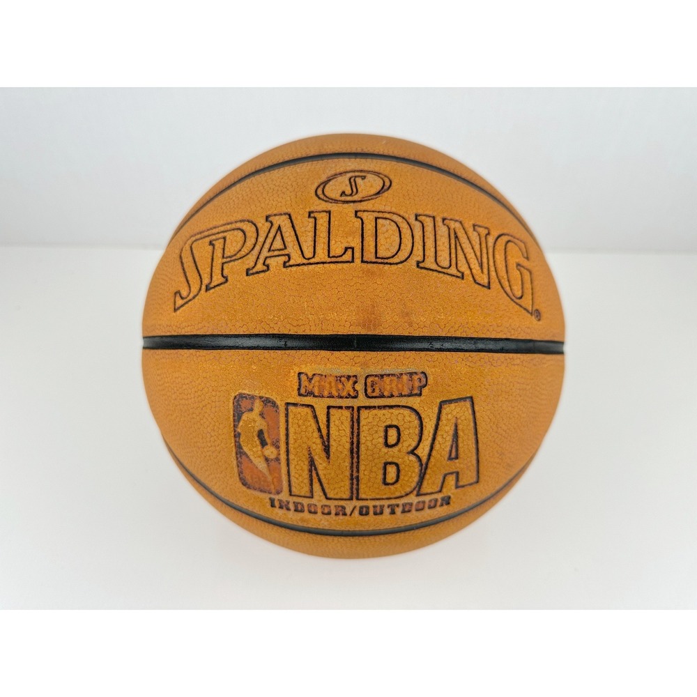 Spalding NBA Max Grip Indoor Outdoor Basketball Composite Leather Size 7 29.5"